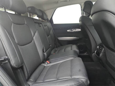 2022 Genesis GV70 2.5T Standard