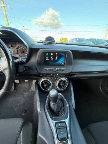 2017 Chevrolet Camaro LS