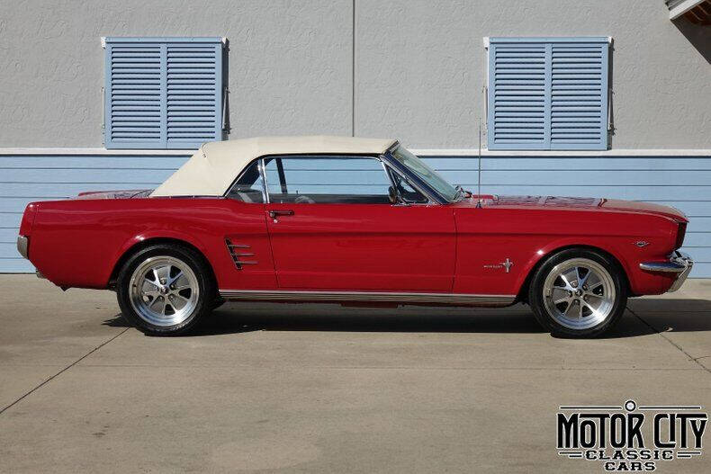 1966 Ford Mustang
