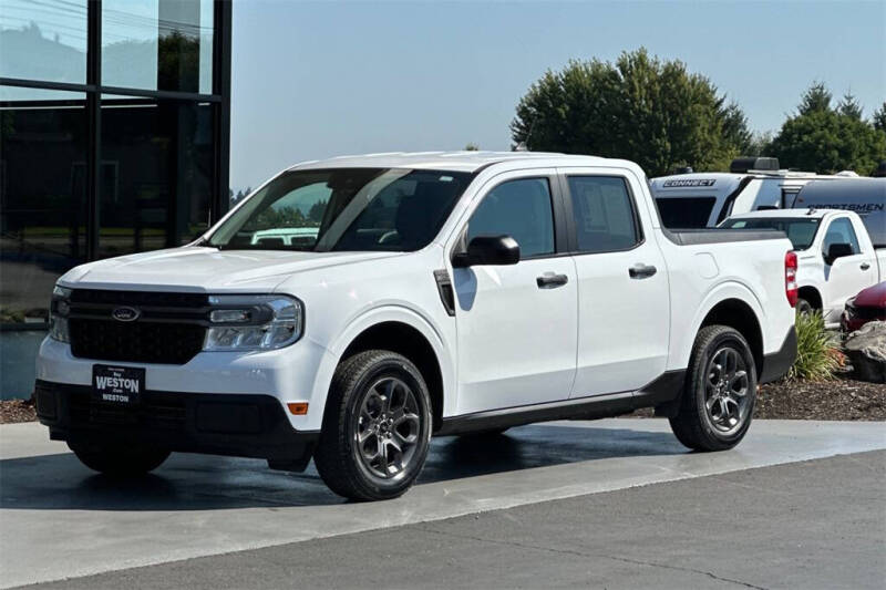 2024 Ford Maverick XLT