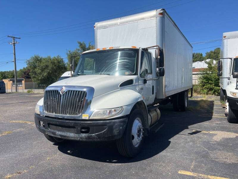 2002 International DuraStar 4300