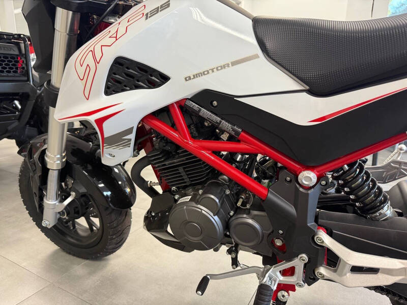 2023 QJMotor SRF135