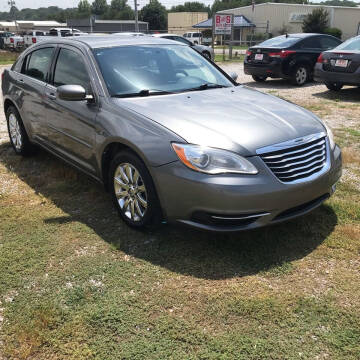 2012 Chrysler 200 for sale at B AND S AUTO SALES in Meridianville AL