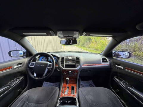 2012 Chrysler 300