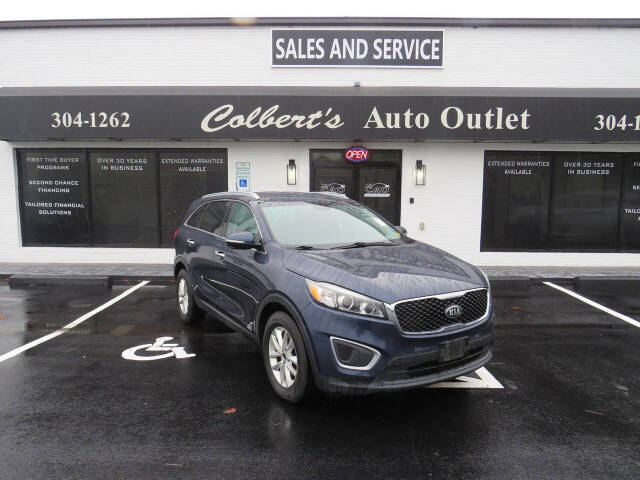 2016 Kia Sorento for sale at Colbert's Auto Outlet in Hickory, NC