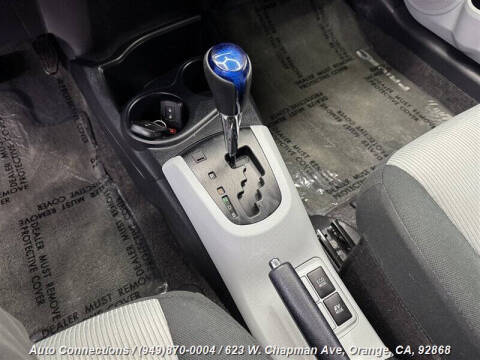 2014 Toyota Prius c Three