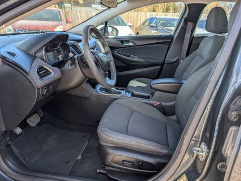 2017 Chevrolet Cruze LT Auto