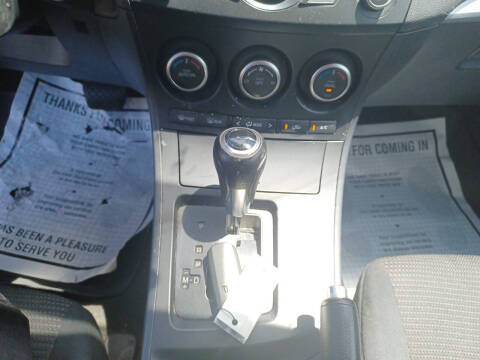 2013 Mazda MAZDA3 i Touring