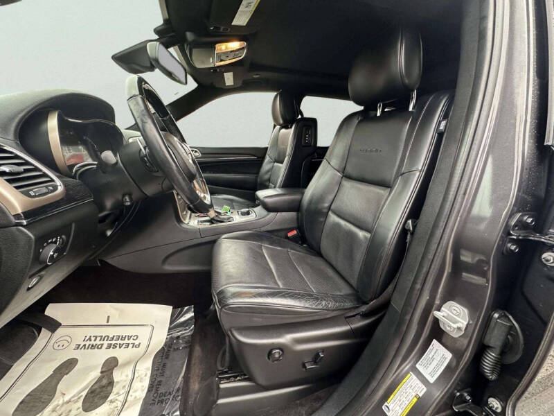 2016 Jeep Grand Cherokee Summit