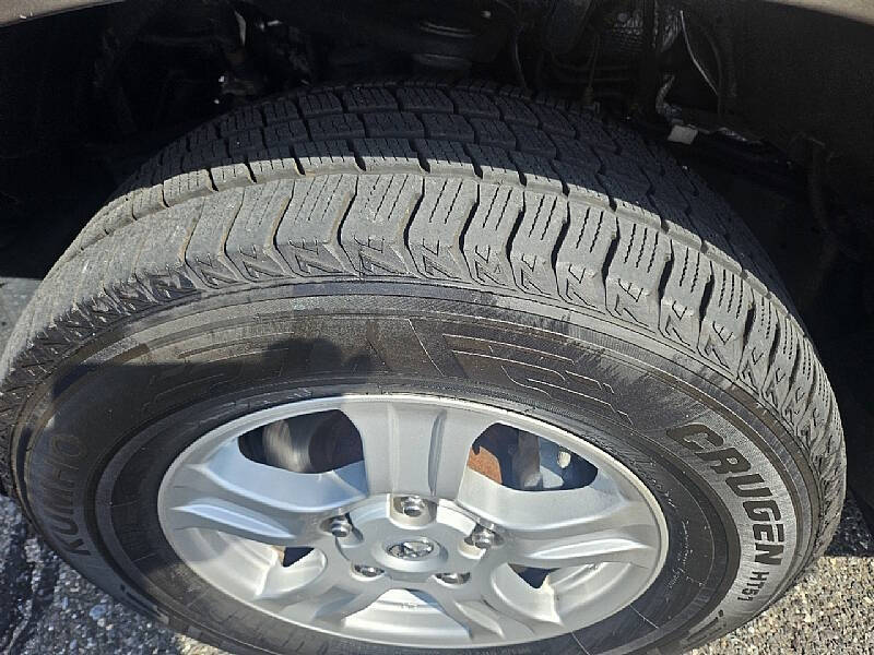 2017 Toyota Sequoia SR5