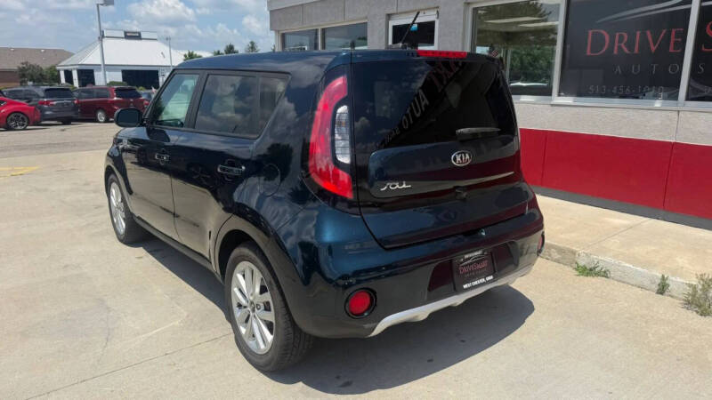 2017 Kia Soul +