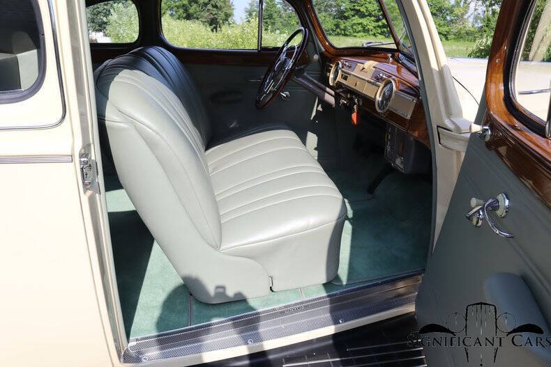 1940 Packard 160