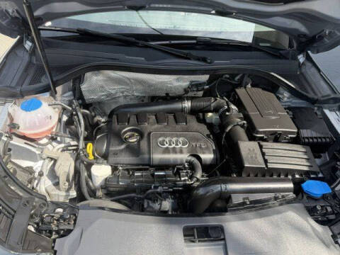 2015 Audi Q3 2.0T Premium Plus