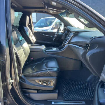 2015 Cadillac Escalade Platinum