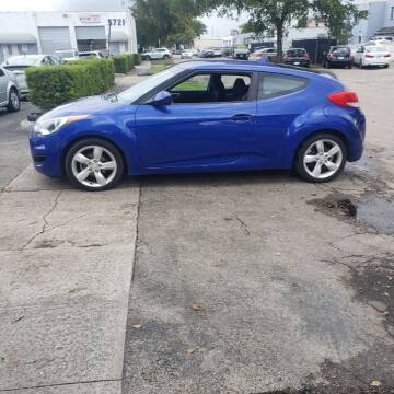 2014 Hyundai Veloster for sale at OLAVTO EXPORT INC in Hollywood FL