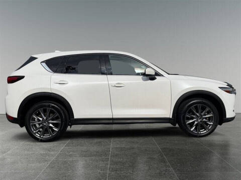 2019 Mazda CX-5 Signature
