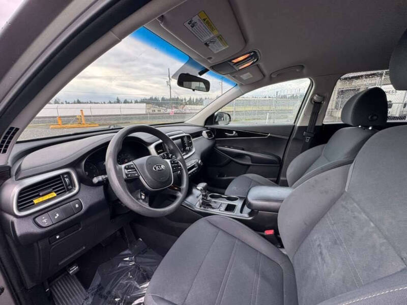 2019 Kia Sorento LX V6