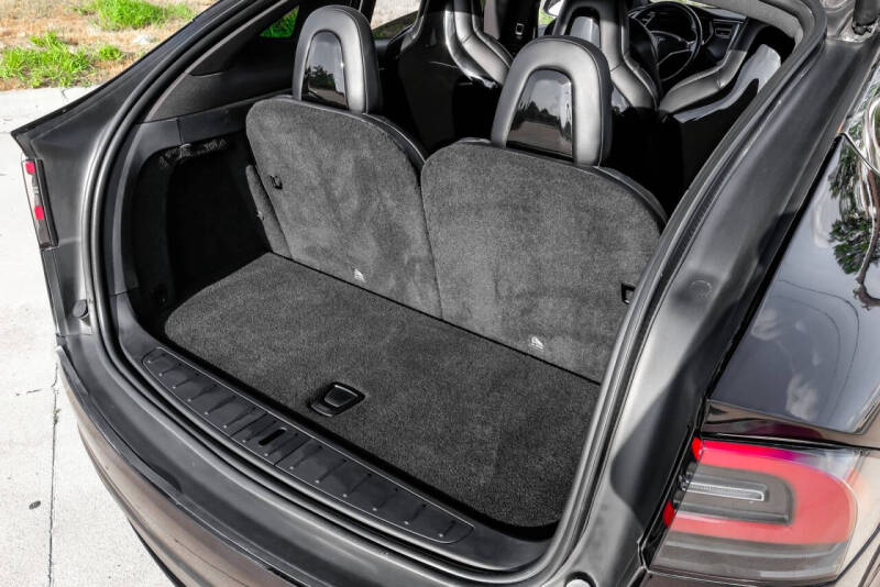 2016 Tesla Model X 75D