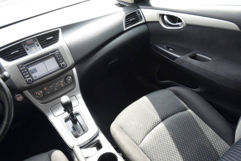 2014 Nissan Sentra SR