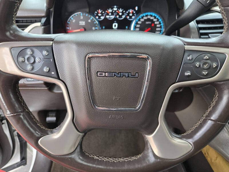 2017 GMC Yukon Denali