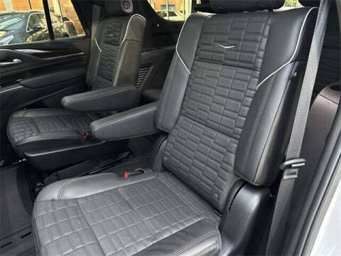 2023 Cadillac Escalade Sport Platinum