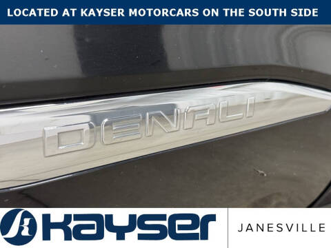 2017 GMC Acadia Denali