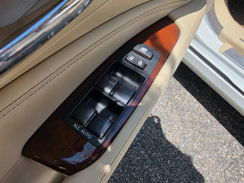 2014 Lexus LS 460