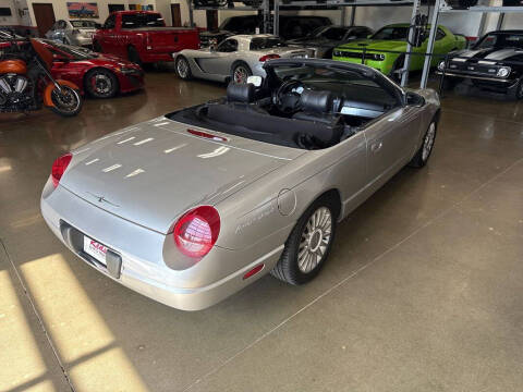 2004 Ford Thunderbird Deluxe