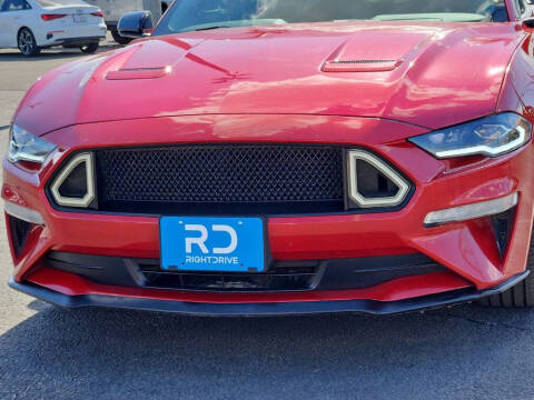 2022 Ford Mustang EcoBoost
