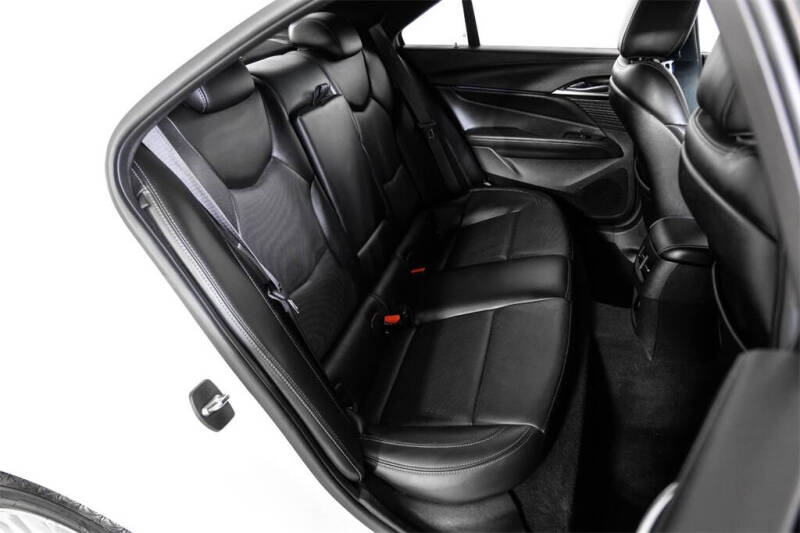 2023 Cadillac CT4 Premium Luxury