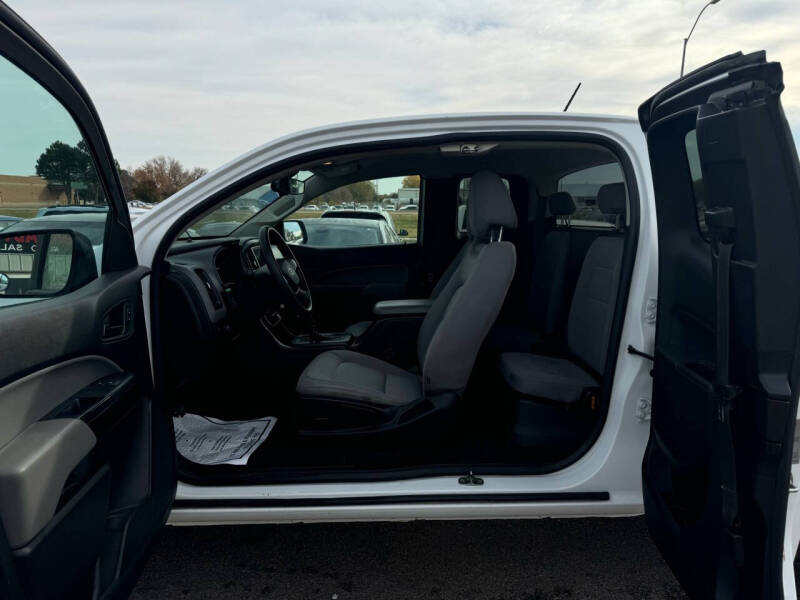 2020 Chevrolet Colorado Work Truck photo 7