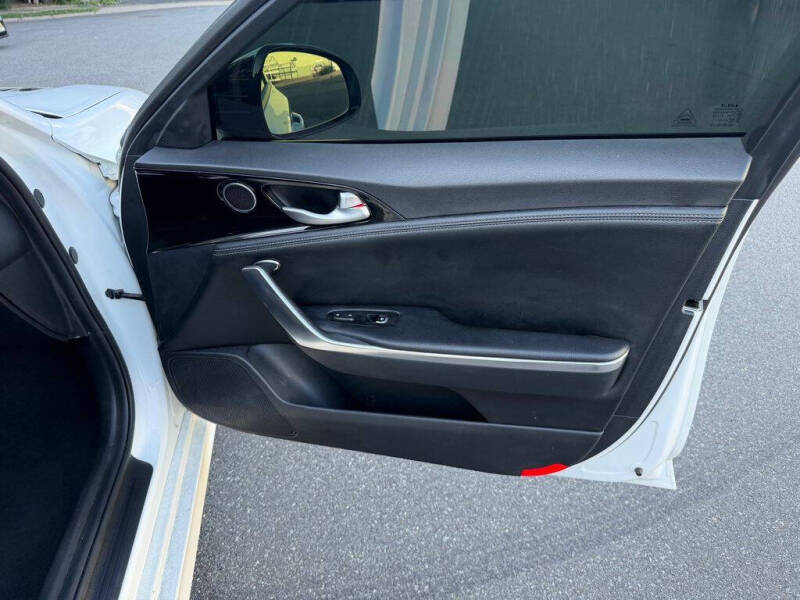 2022 Kia Stinger
