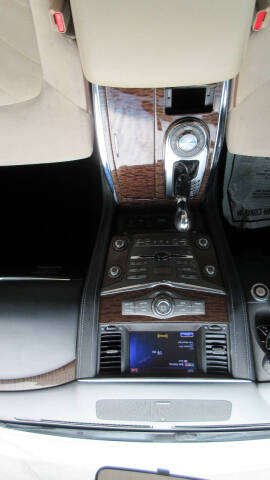 2017 Nissan Armada SV