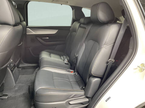 2024 Mazda CX-90 Plug-in Hybrid Preferred