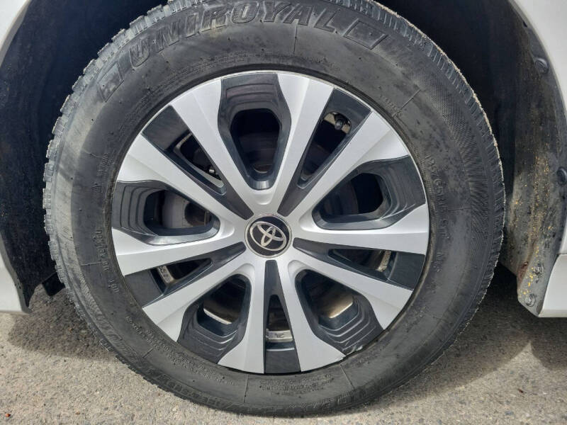 2020 Toyota Prius LE AWD-e