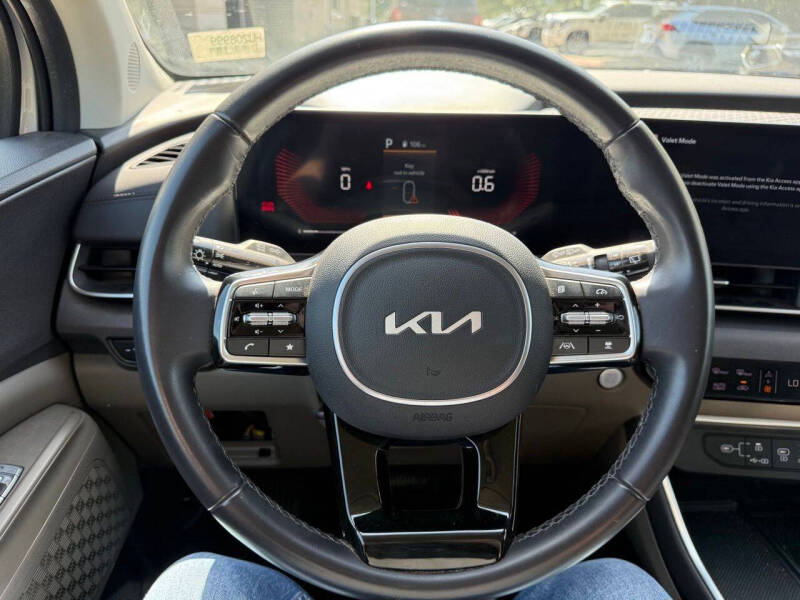 2025 Kia Carnival EX