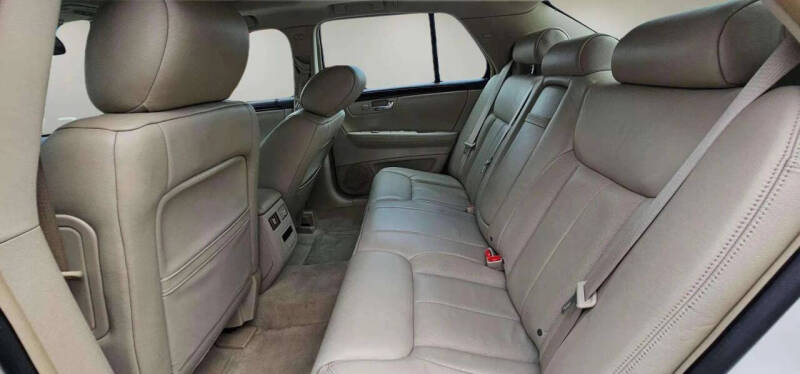 2011 Cadillac DTS Premium Collection