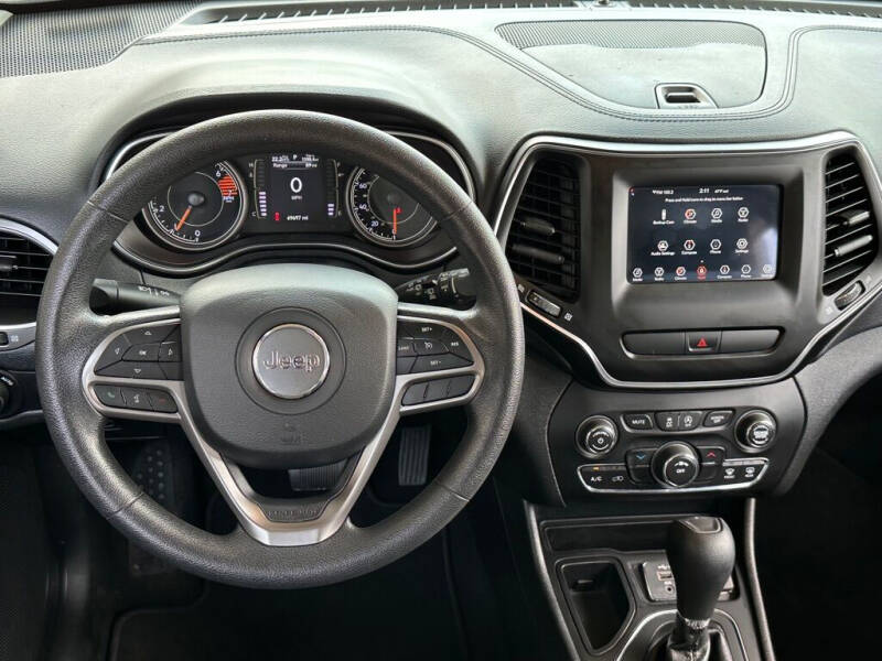 2019 Jeep Cherokee Latitude