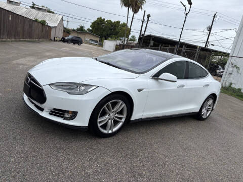 2016 Tesla Model S 70