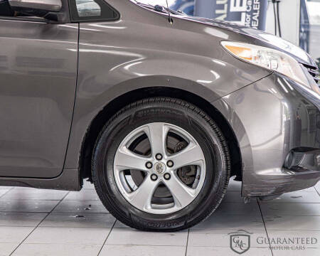 2012 Toyota Sienna