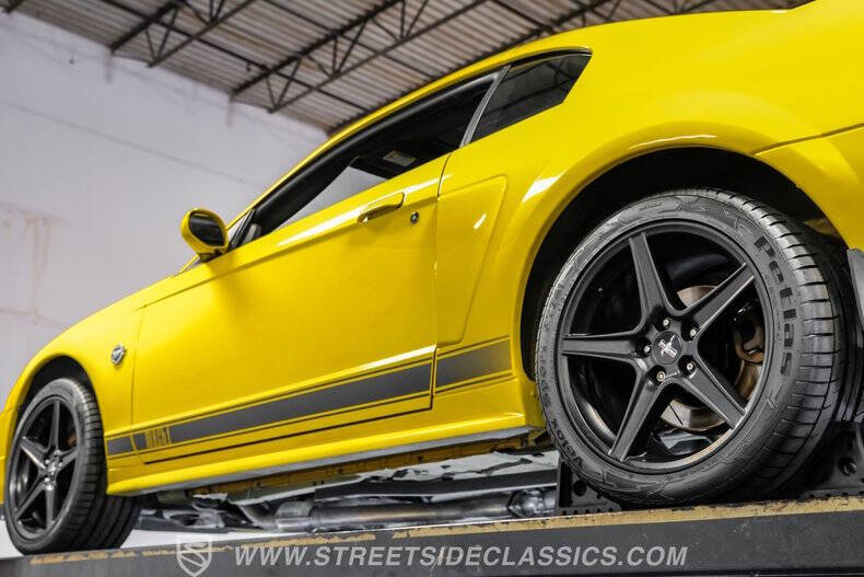 2003 Ford Mustang Mach 1 Premium