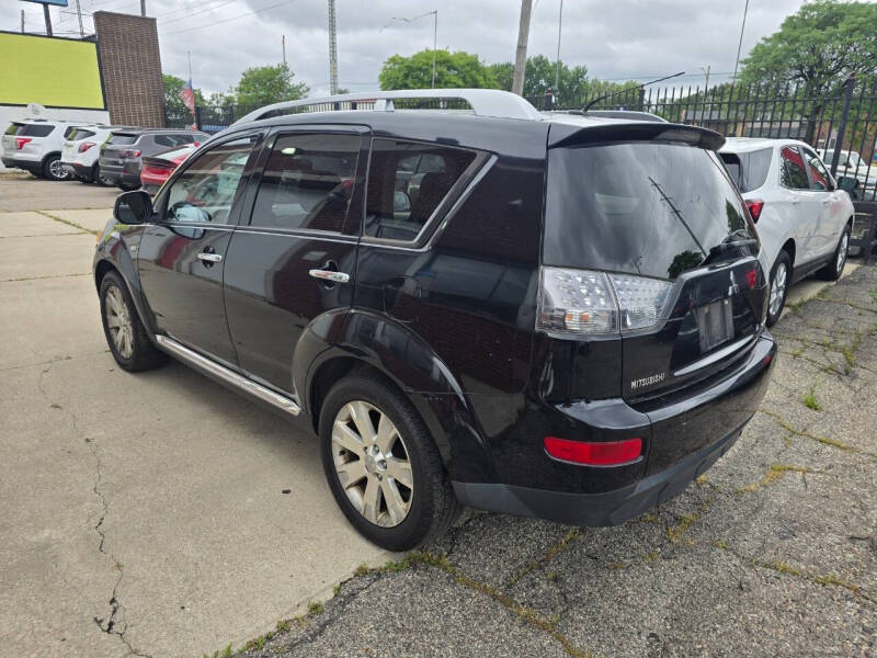 2008 Mitsubishi Outlander SE