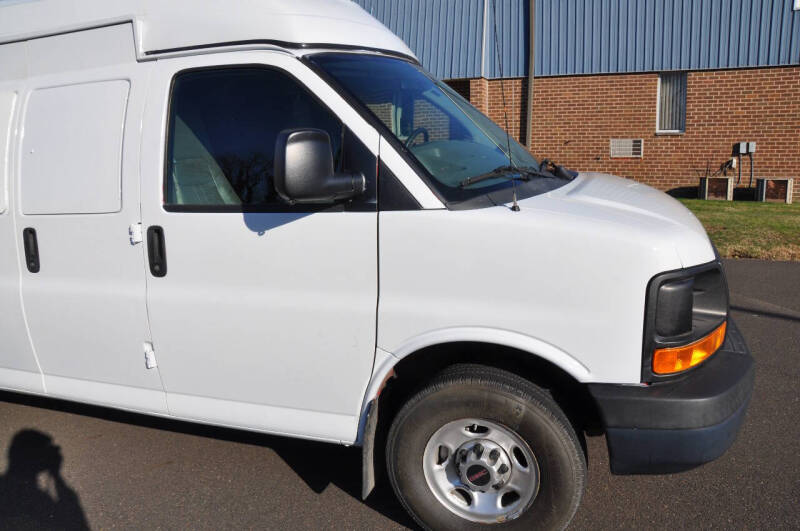 2015 GMC Savana LS 2500