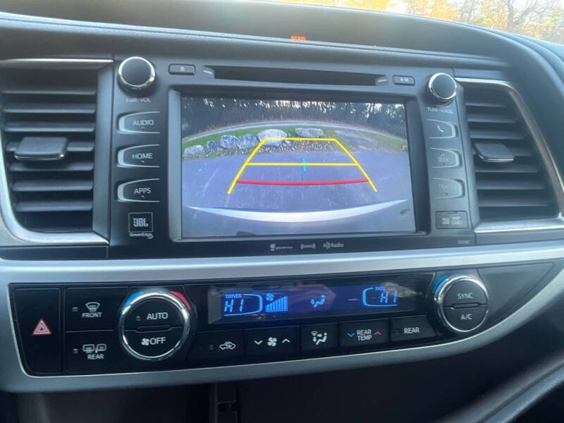 2016 Toyota Highlander Limited