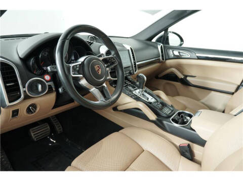 2018 Porsche Cayenne S