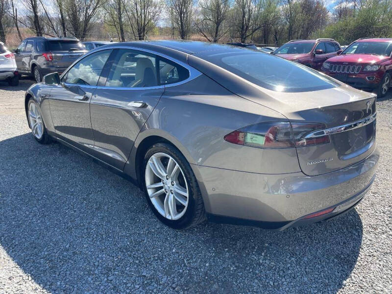 2015 Tesla Model S P85D