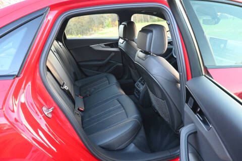 2022 Audi A4 quattro S line Prem Plus 45 TFSI