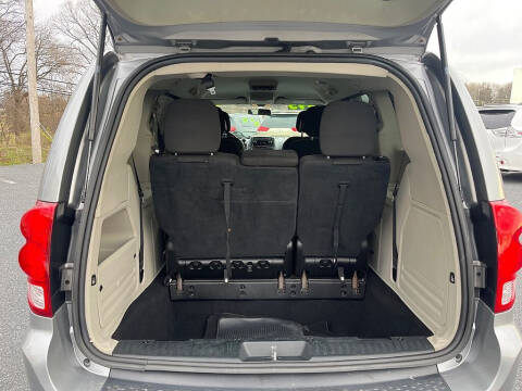 2015 Dodge Grand Caravan American Value Package