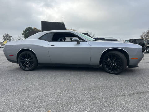2016 Dodge Challenger SXT