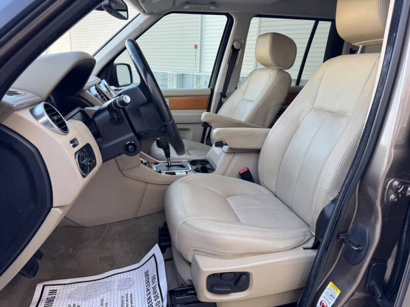 2012 Land Rover LR4 HSE LUX